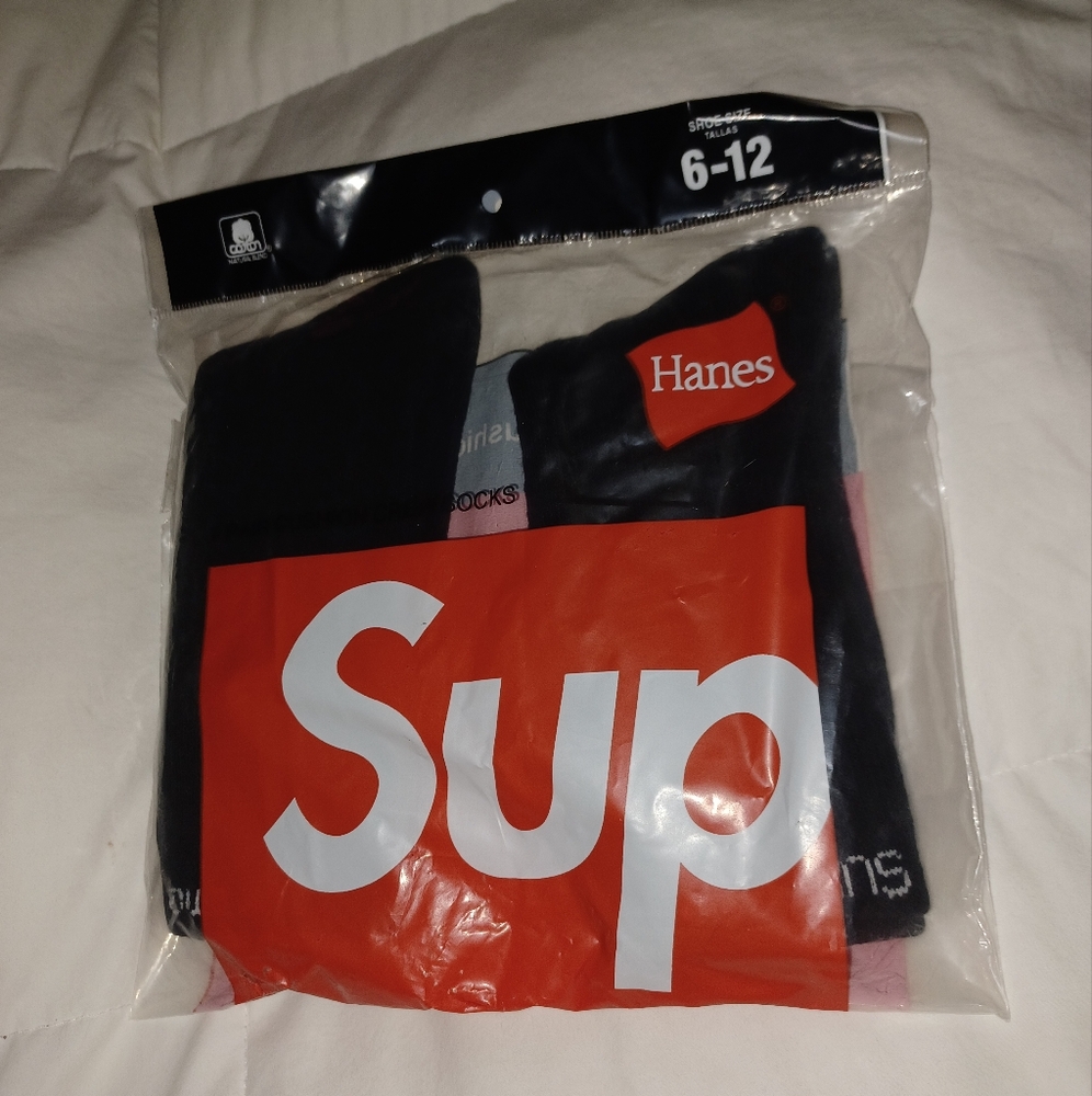 ☆SUPREME☆HANES☆BLACK☆ SOCKS☆ B.1.G.1☆=☆2☆PAIR☆ ☆BRAND☆NEW☆